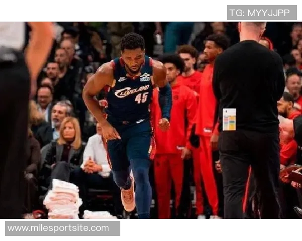 英格拉姆37分表现如小卡重现猛龙辉煌引发球迷热议 英格拉姆37分表现如小卡重现猛龙辉煌引发球迷热议