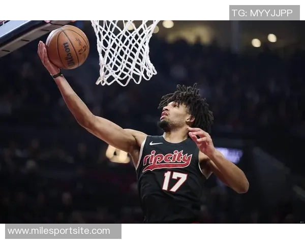 拓记:开拓者面临最后86小时的决策时刻是否提前续约夏普 拓记:开拓者面临最后86小时的决策时刻是否提前续约夏普